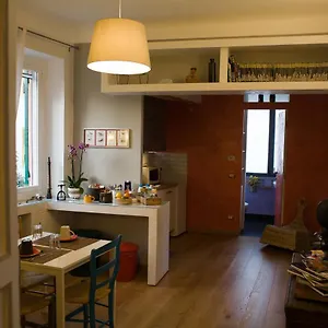 Bed & Breakfast Piume Verdi, Genova