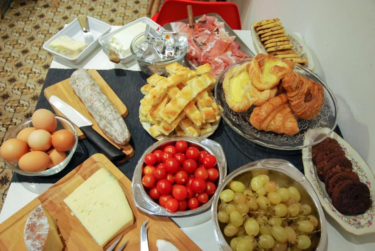 Bed and Breakfast Bb Tube Genova