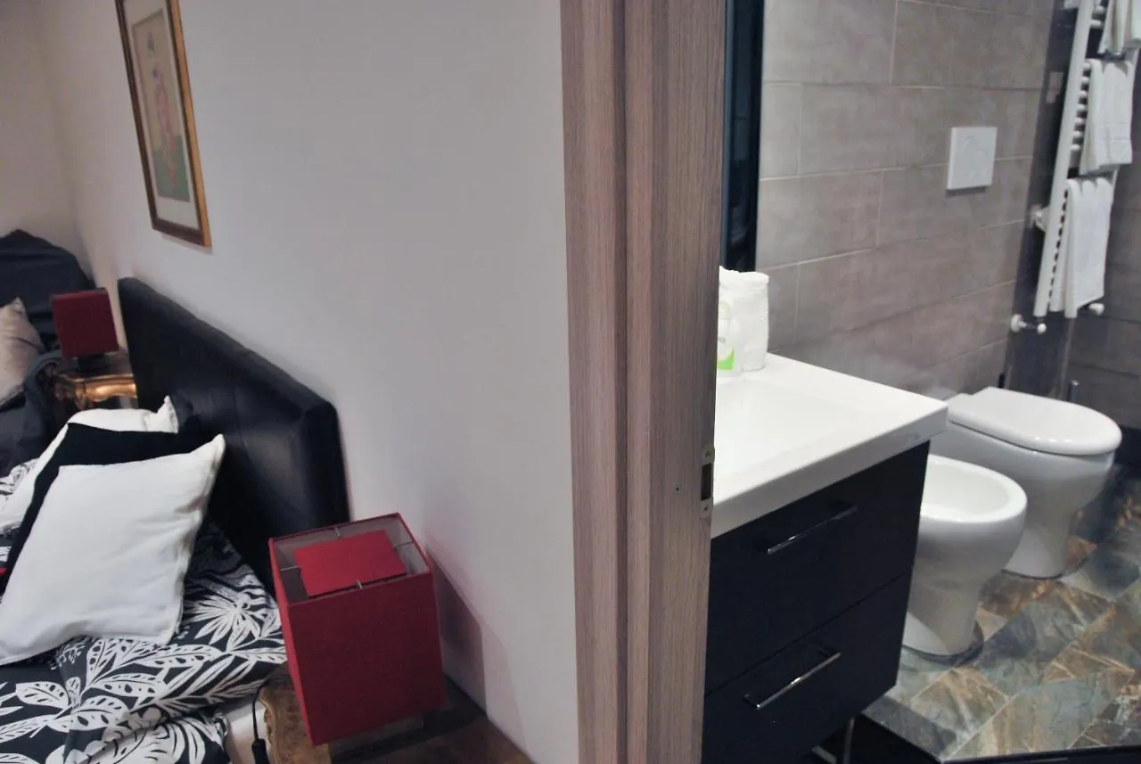 Bed and Breakfast Bb Tube Genova
