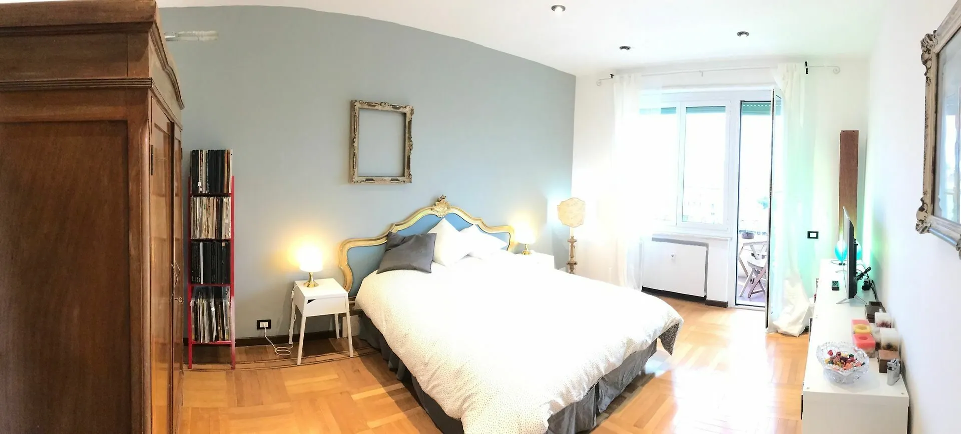 Bed and Breakfast Bb Tube Genova Bed & Breakfast